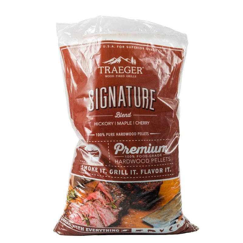 Traeger Signature Blend Wood Pellets